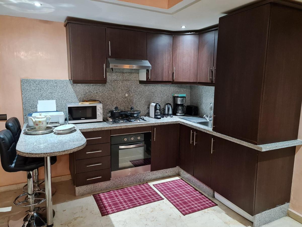 Luxury Apartment In The Heart Of Gueliz , Wifi, Pool Marrakesh Exteriör bild